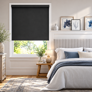 dormitorio-cortinas-roller-blackout-negro